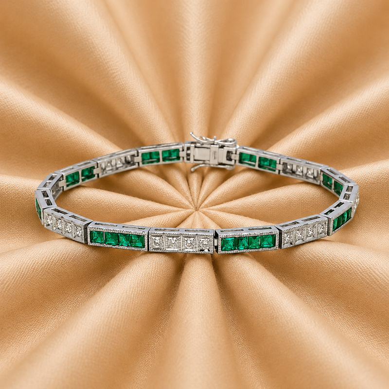 Emerald Elegance Bracelet – 14K White Gold