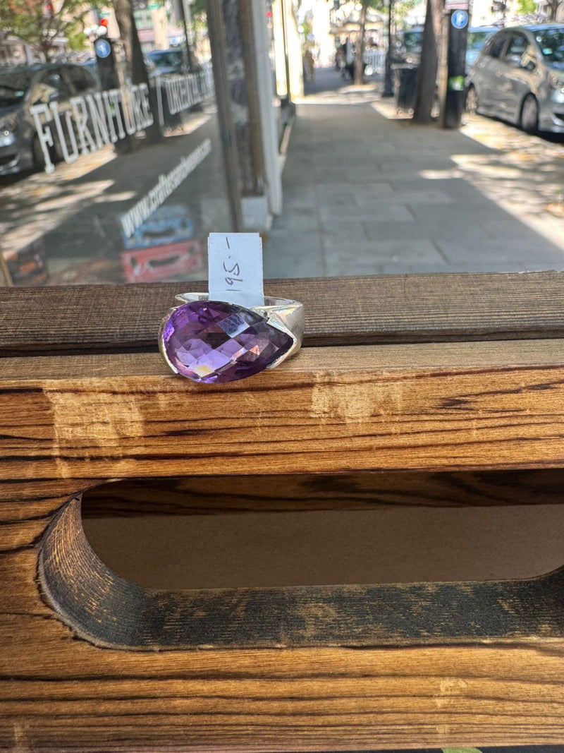S.S. Vintage Amethyst Ring