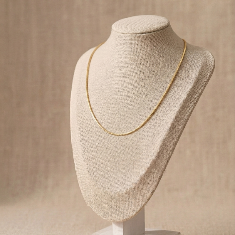 Perfect minimalist luxury 14K 16" chain